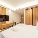 Premier Lounge 5*