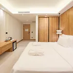 Premier Lounge