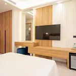 Premier Lounge 호텔